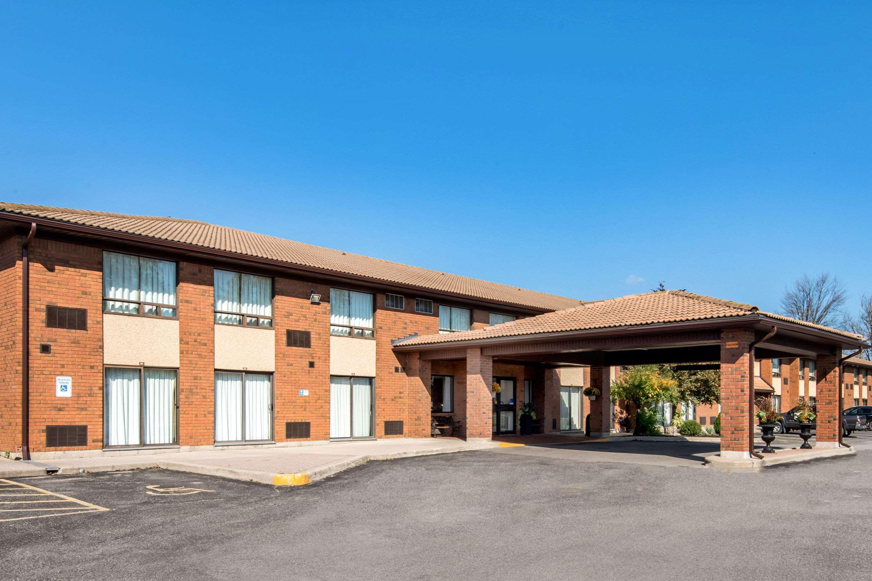 Comfort Inn Brantford Exterior foto